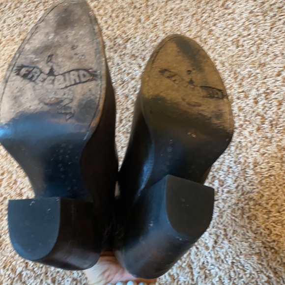 Freebird by Steven,genuine leather boot, heel, FB Steel, black, 8.5, make offer! - Picture 4 of 5